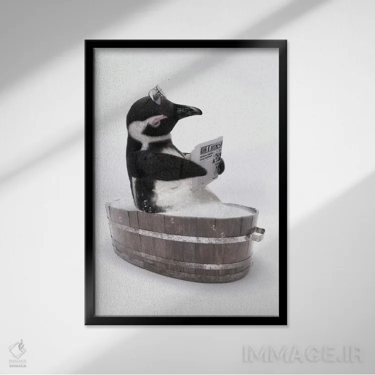 تابلو دکوراتیو پنگوئن در وان چوبی اثر جوفری فیلیپ - نمای قابدار مشکی