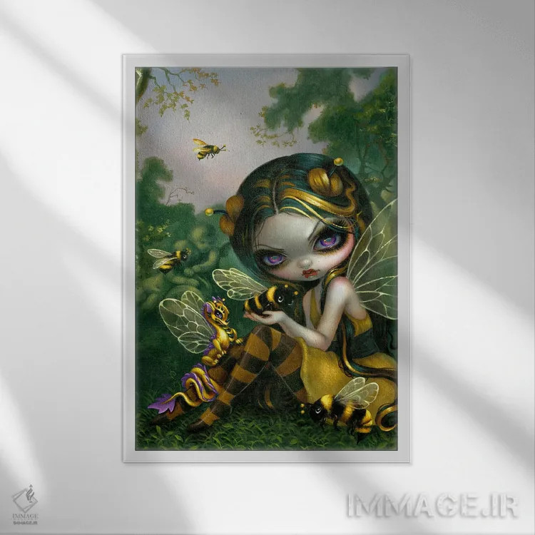 تابلو دکوراتیو اژدهای کوچک زنبور عسل اثر جزمین بکت-گریفیت - نمای قابدار سفید