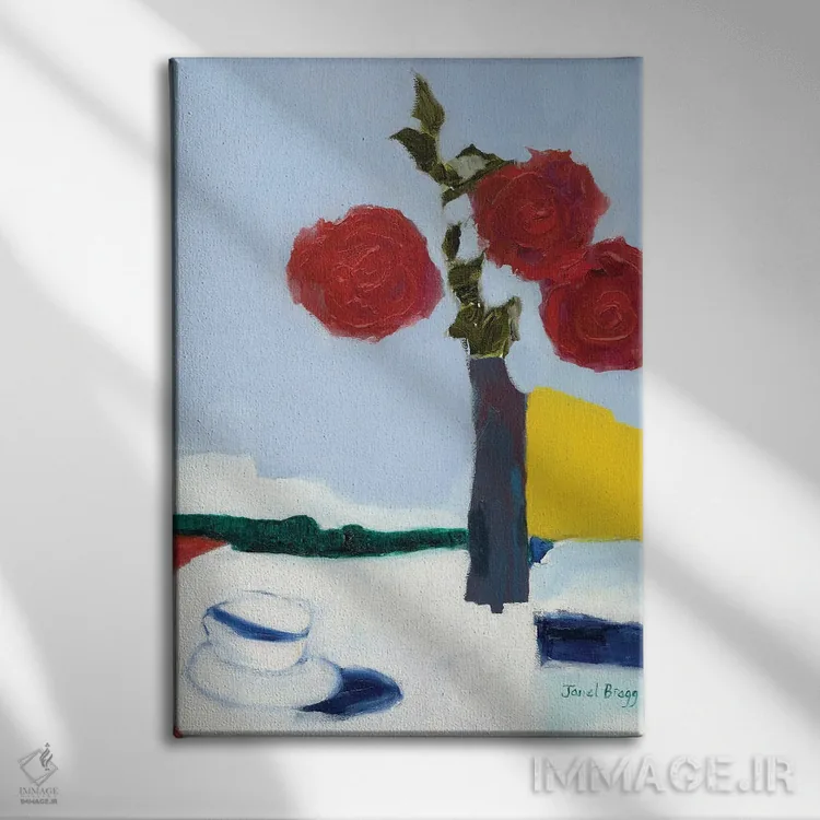 تابلو انتزاعی گل رز و فنجان چای اثر جنل براگ - نمای روبهرو روی دیوار