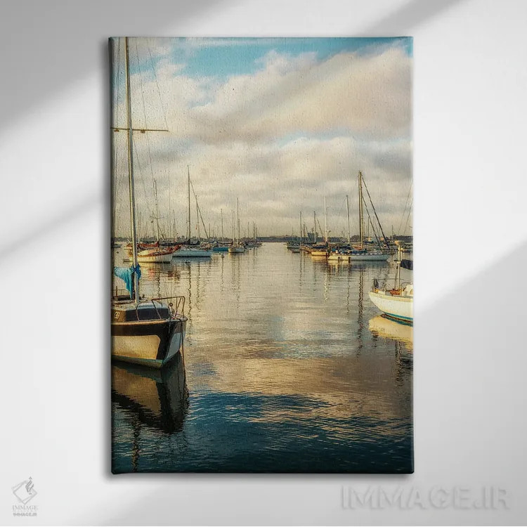تابلو دکوراتیو San Diego Harbor,صبح با رنگ مسی، بندر سن دیگو اثر جوزف اس. جیاکالونه - نمای روبهرو روی دیوار