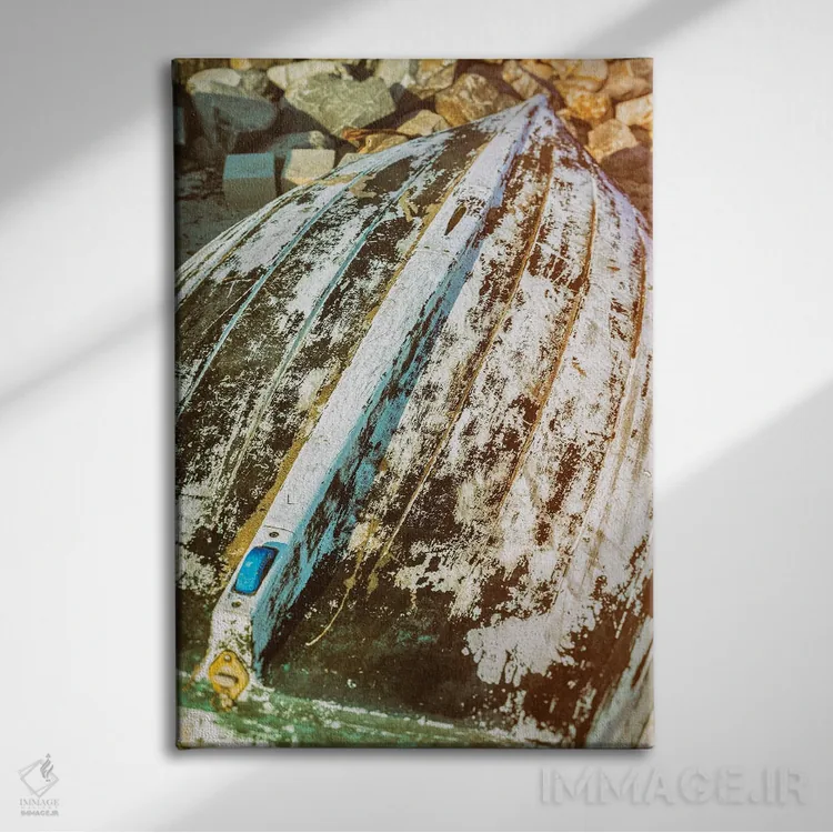 تابلو دکوراتیو فقط یک قایق کوچک قدیمی اثر جوزف اس. جیاکالونه - نمای روبهرو روی دیوار