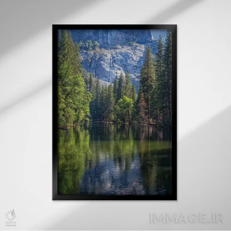 تابلو دکوراتیو انعکاس بر رودخانه مرسد اثر جوزف اس. جیاکالونه - نمای قابدار مشکی