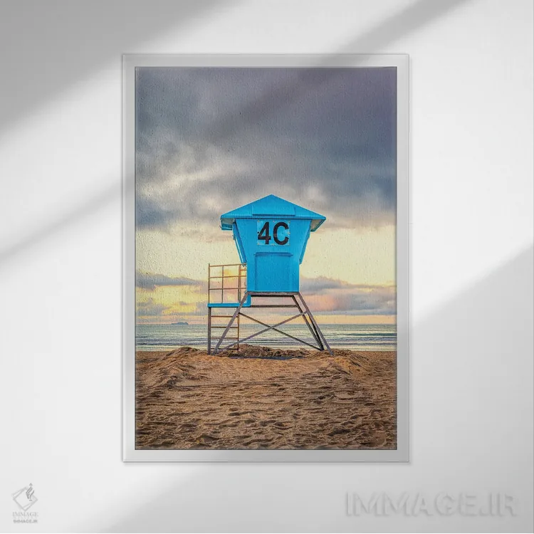 تابلو دکوراتیو ۴C در ساحل مرکزی کروناادو اثر جوزف اس. جیاکالونه - نمای قابدار سفید