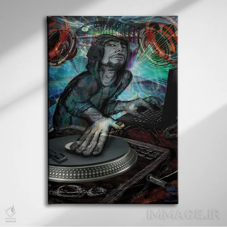 تابلو دکوراتیو پسر دی جی اثر جامبی - نمای روبهرو روی دیوار