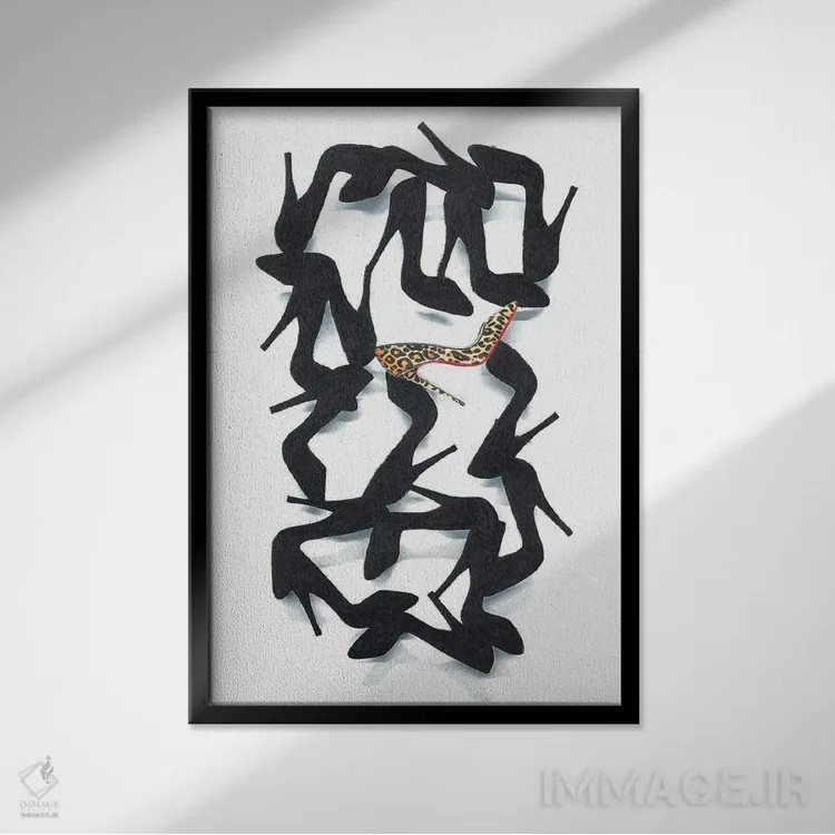تابلو دکوراتیو تپه ها اثر جوزایا جونز - نمای قابدار مشکی