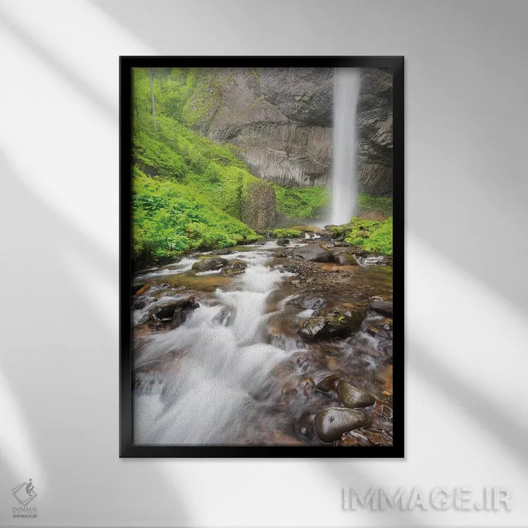 تابلو دکوراتیو Columbia River Gorge National Scenic Area, Latourell… اثر جیمی و جودی وایلد - نمای قابدار مشکی