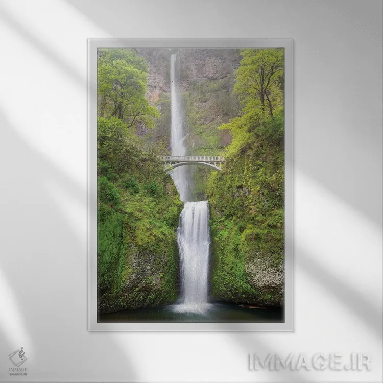 تابلو دکوراتیو Columbia River Gorge National Scenic Area, Multnomah… اثر جیمی و جودی وایلد - نمای قابدار سفید