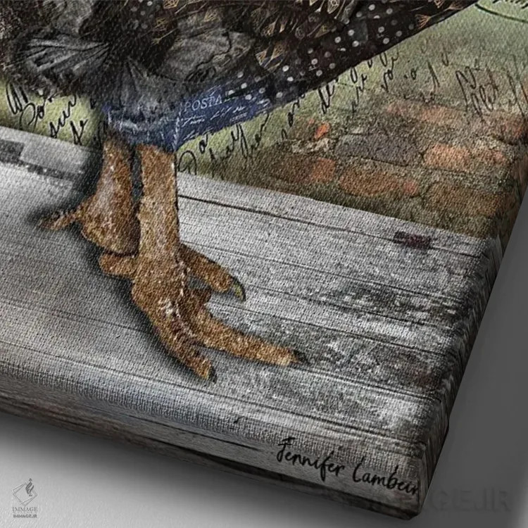 تابلو دکوراتیو مرغ صنعتی اثر جنیفر لمباین - نمای نزدیک بافت بوم