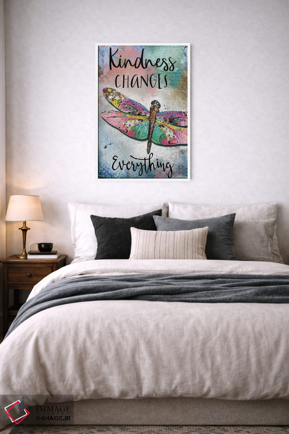 تابلو دکوراتیو مهربانی همه چیز را تغییر می دهد اثر جنیفر لمباین - D5W