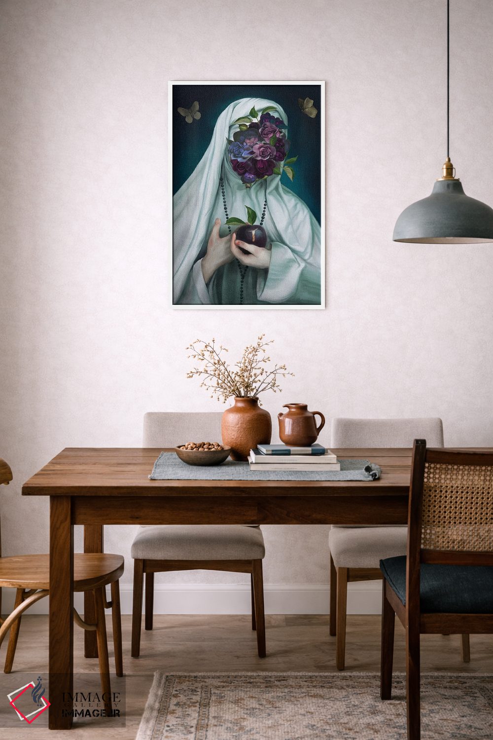 تابلو دکوراتیو راهبه بزرگ گایا اثر جولیانا لوومر - D6W