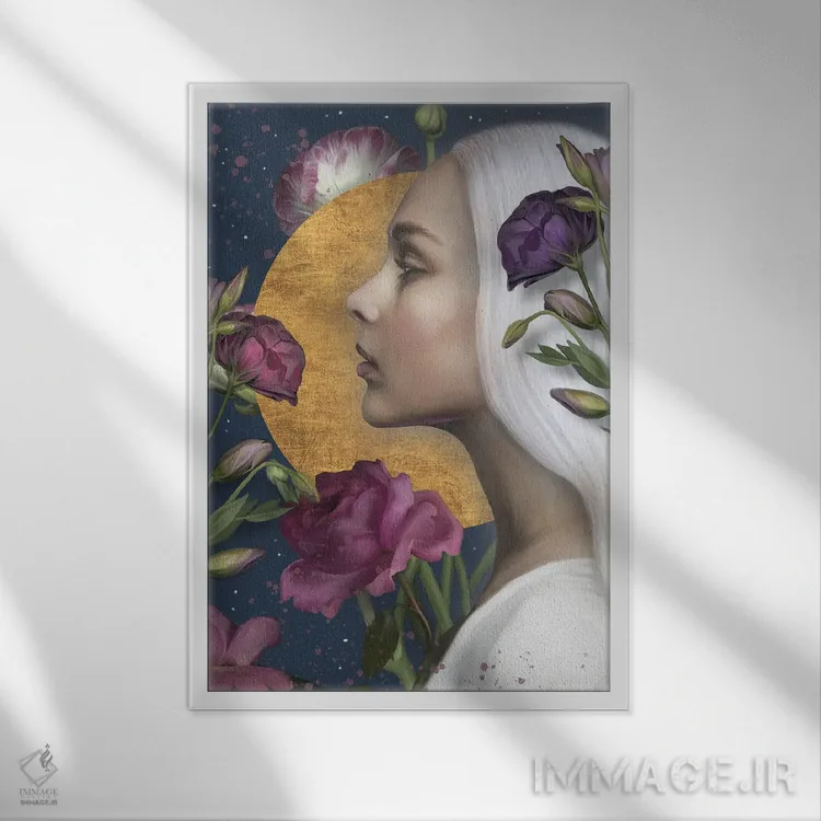 تابلو دکوراتیو ماه بنفش اثر جولیانا لوومر - نمای قابدار سفید