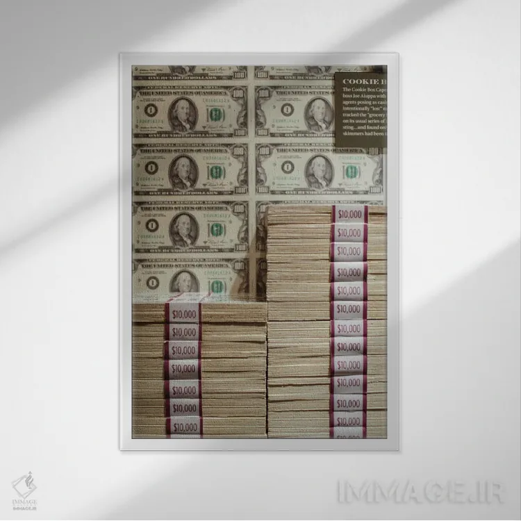 تابلو دکوراتیو Las Vegas, Nevada. USA,چاپ پول در موزه مافیا، لاس وگاس… اثر ژولین مک رابرتس - نمای قابدار سفید