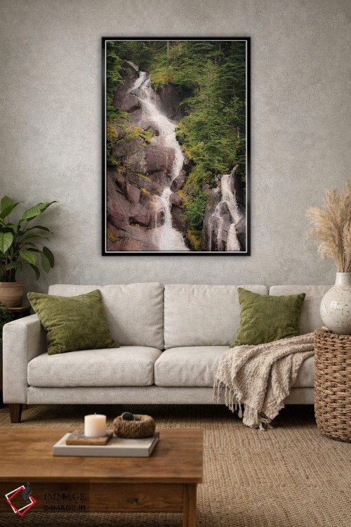تابلو دکوراتیو شبه جزیره کنای، دو آبشار احاطه شده با درختان کاج اثر جنت مویر - D1B
