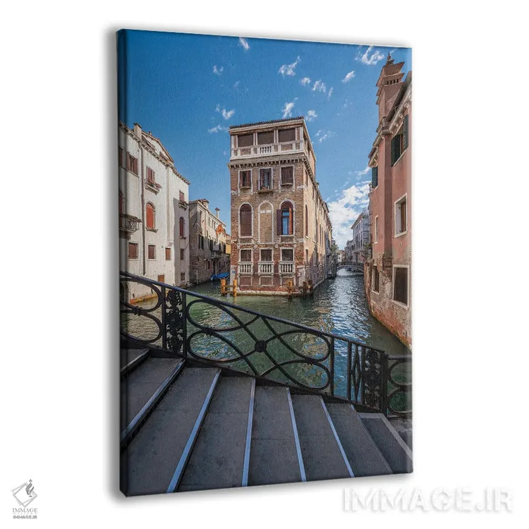 تابلو دکوراتیو Venice, Italy,پل کنزافلزی در تابستان، ونیز، ایتالیا اثر یان بکه - نمای پرسپکتیو محصول