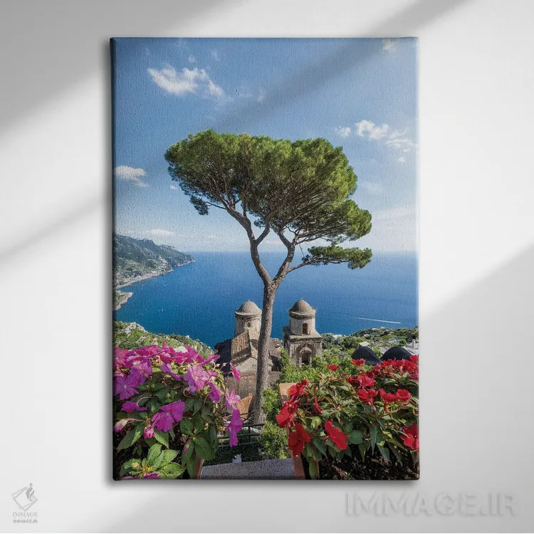 تابلو دکوراتیو باغ ویلا روفولو در تابستان، راولو، جزیره کاپری، ایتالیا اثر یان بکه - نمای روبهرو روی دیوار