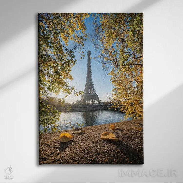 تابلو دکوراتیو France,برج ایفل در فصل پاییز، پاریس، فرانسه اثر یان بکه - نمای روبهرو روی دیوار