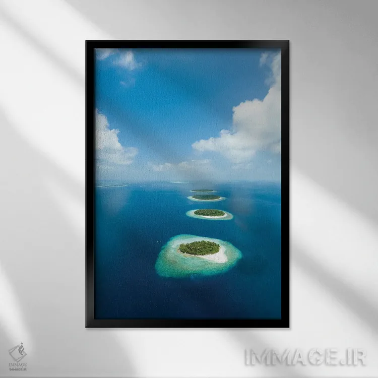تابلو دکوراتیو نمای هوایی از آتول با در مالدیو اثر یان بکه - نمای قابدار مشکی