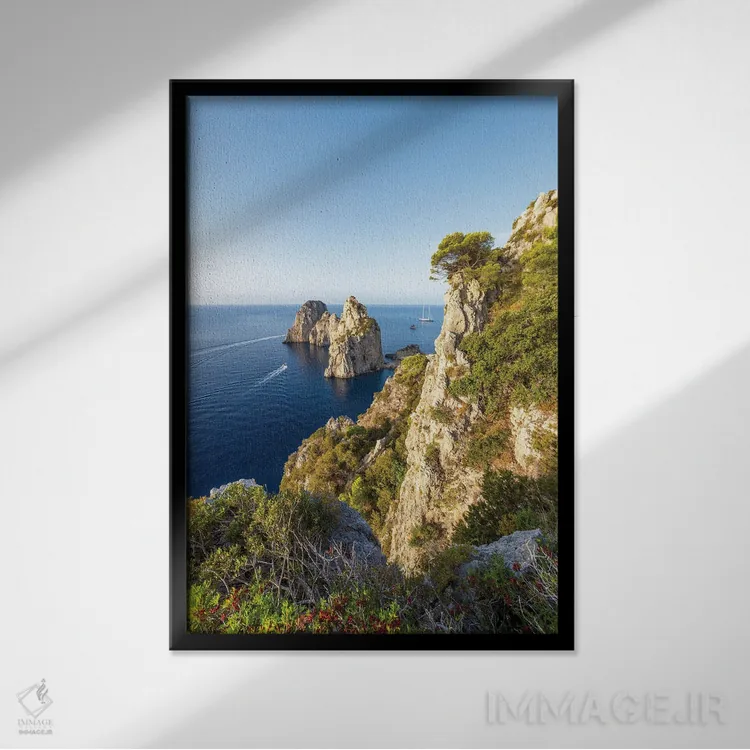 تابلو دکوراتیو Capri Island, Italy,صخره های فاراگلیونی، جزیره کاپری، ایتالیا اثر یان بکه - نمای قابدار مشکی