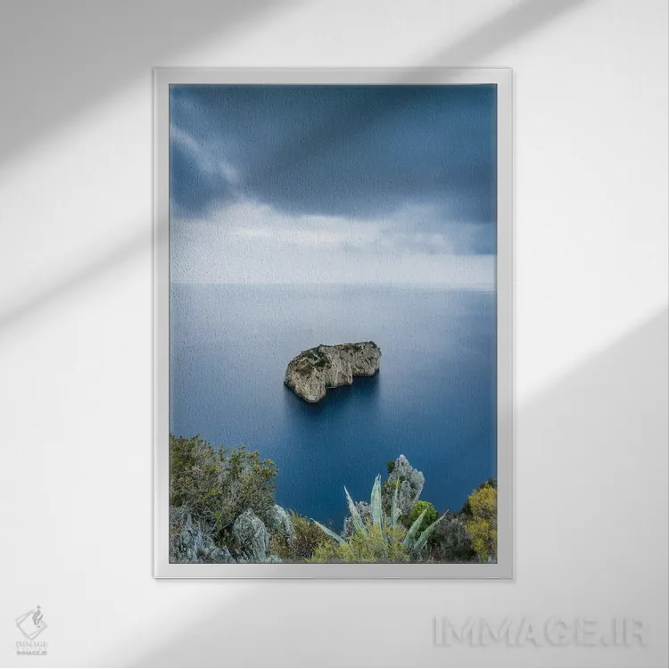 تابلو دکوراتیو Capri, Italy,صخره اسکوگلیو دل موناکونه، کاپری، ایتالیا اثر یان بکه - نمای قابدار سفید