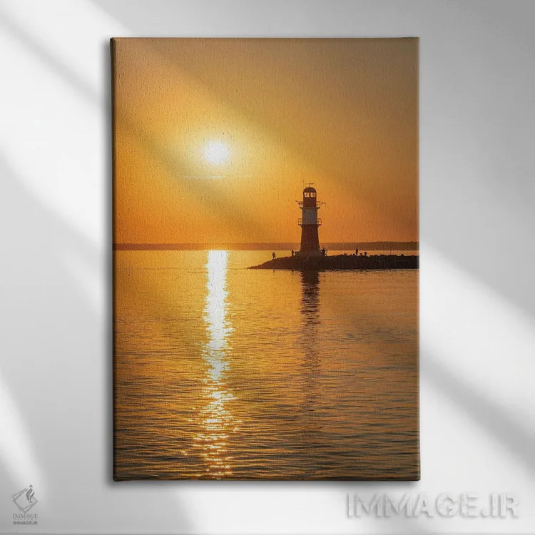 تابلو دکوراتیو Warnemünde, Rostock, Mecklenburg-Vorpommern, Germany,طلوع آفتاب… اثر یان بکه - نمای روبهرو روی دیوار
