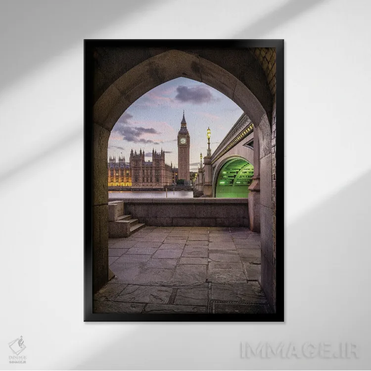 تابلو دکوراتیو London, Great Britain,برج بیگ بن و پل وست مینستر در هنگام غروب… اثر یان بکه - نمای قابدار مشکی