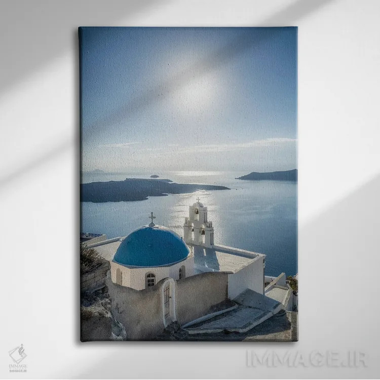 تابلو دکوراتیو Firostefani, Santorini, Greece,سه ناقوس کلیسای فیرا در تابستان… اثر یان بکه - نمای روبهرو روی دیوار