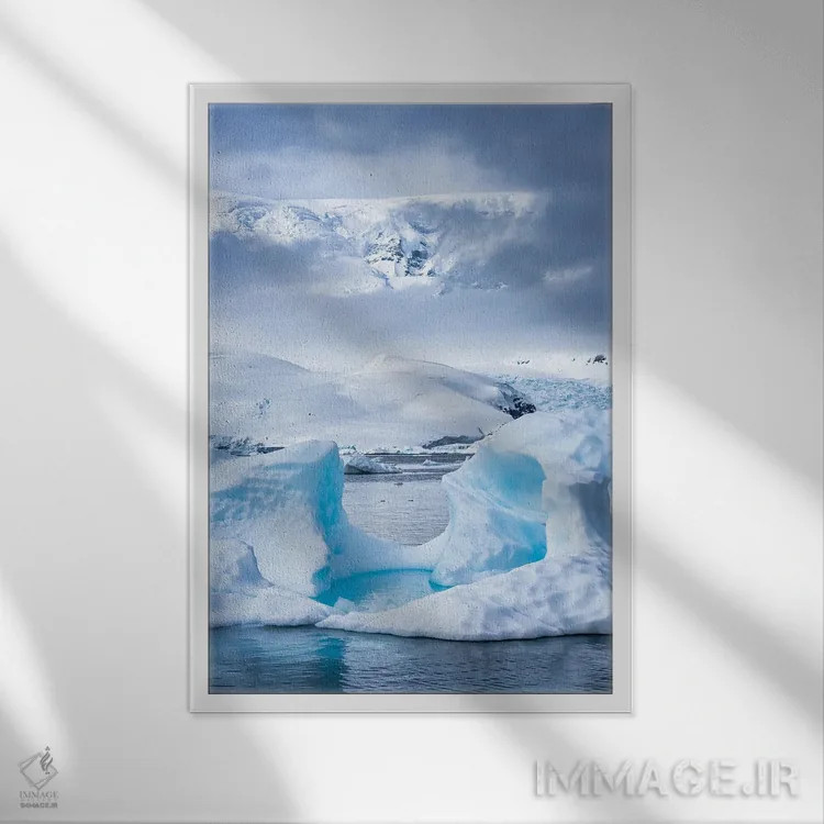 تابلو دکوراتیو Antarctic Peninsula, Southern Polar Ocean,آب های یخی جنوبگان، ش… اثر یان بکه - نمای قابدار سفید