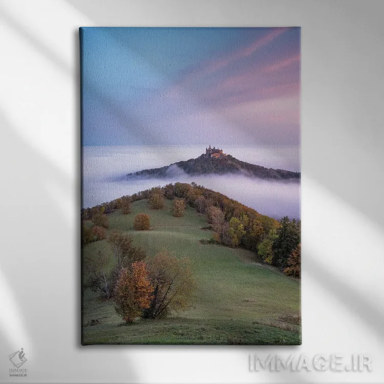 تابلو دکوراتیو Swabian Jura, Germany,قلعه هوهنتسولرن هنگام طلوع آفتاب، یورای ش… اثر یان بکه - نمای روبهرو روی دیوار