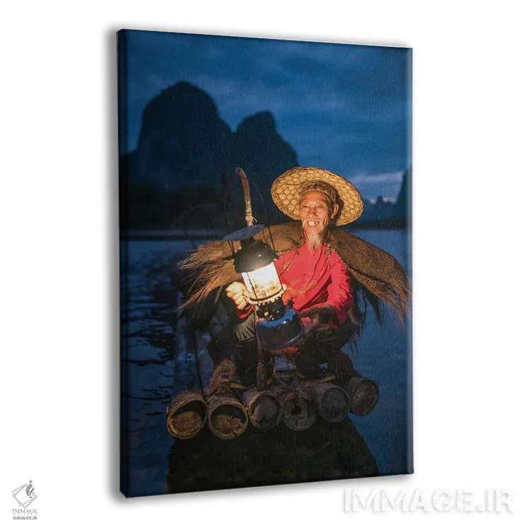 تابلو دکوراتیو Guangxi, Yangshuo, China,صیاد چینی تربیت دهنده باکلان در شب بر… اثر یان بکه - نمای پرسپکتیو محصول