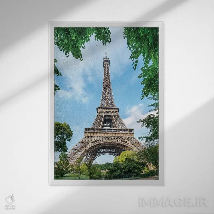 تابلو دکوراتیو Paris, France,برج ایفل در تابستان، پاریس، فرانسه اثر یان بکه - نمای قابدار سفید