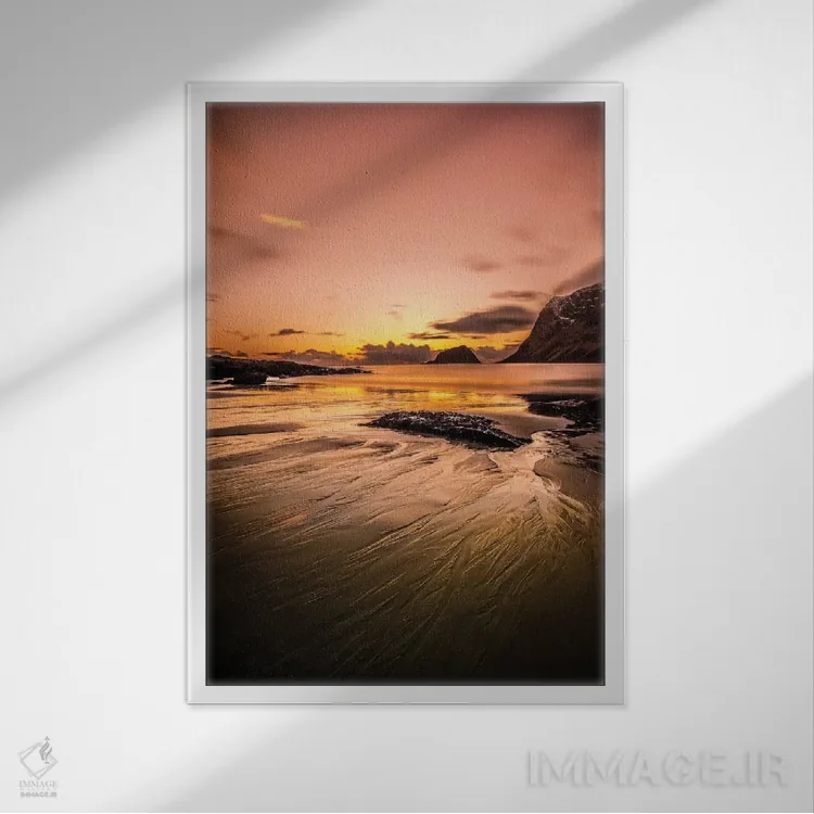 تابلو دکوراتیو لفوتن اثر اندرز یورولف - نمای قابدار سفید