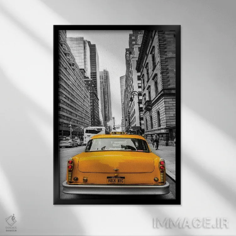 تابلو دکوراتیو تاکسی در نیویورک اثر اندرز یورولف - نمای قابدار مشکی