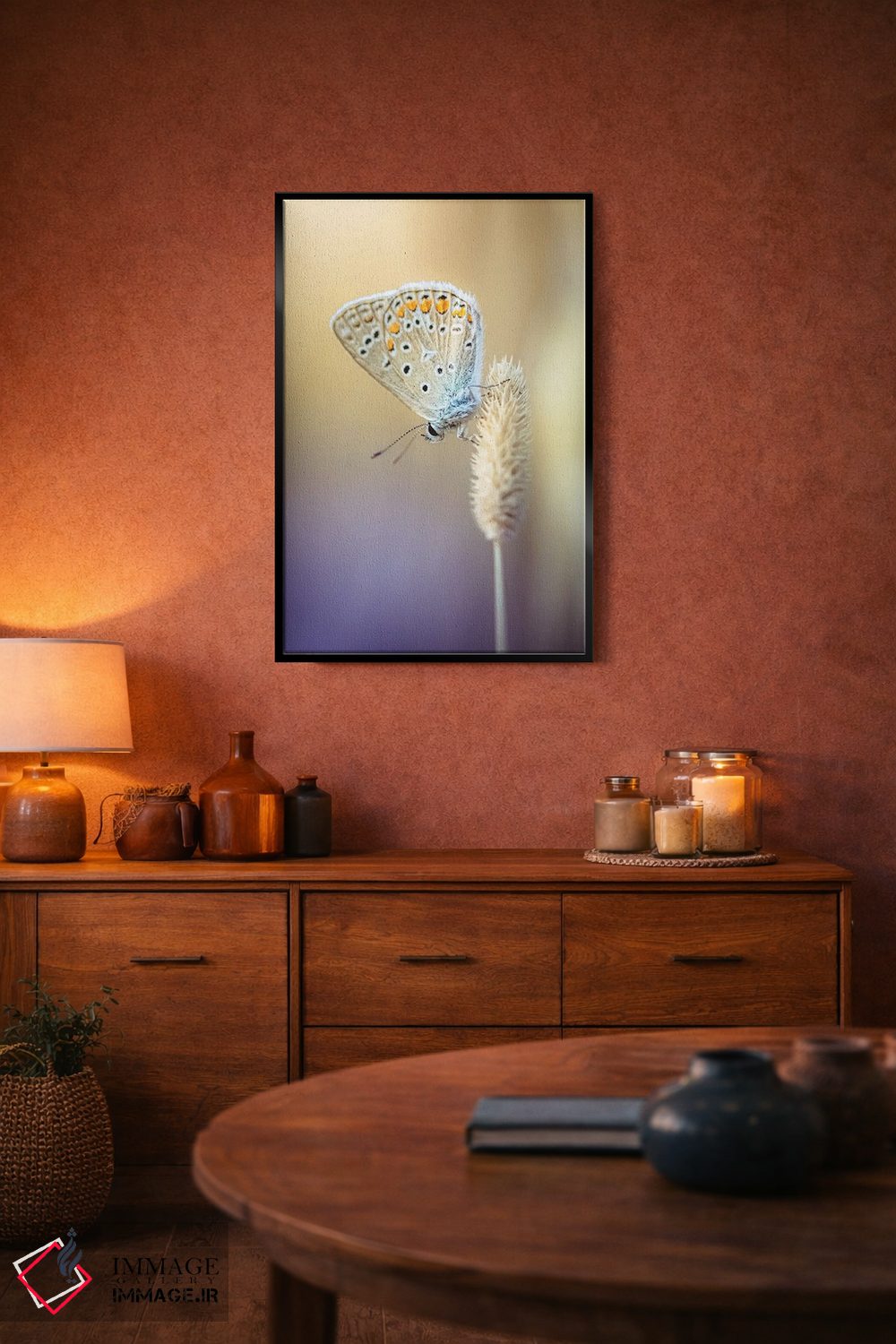 تابلو دکوراتیو پروانه کوچک در میان علف های خشک اثر جفرسون کاستلاری - D5B