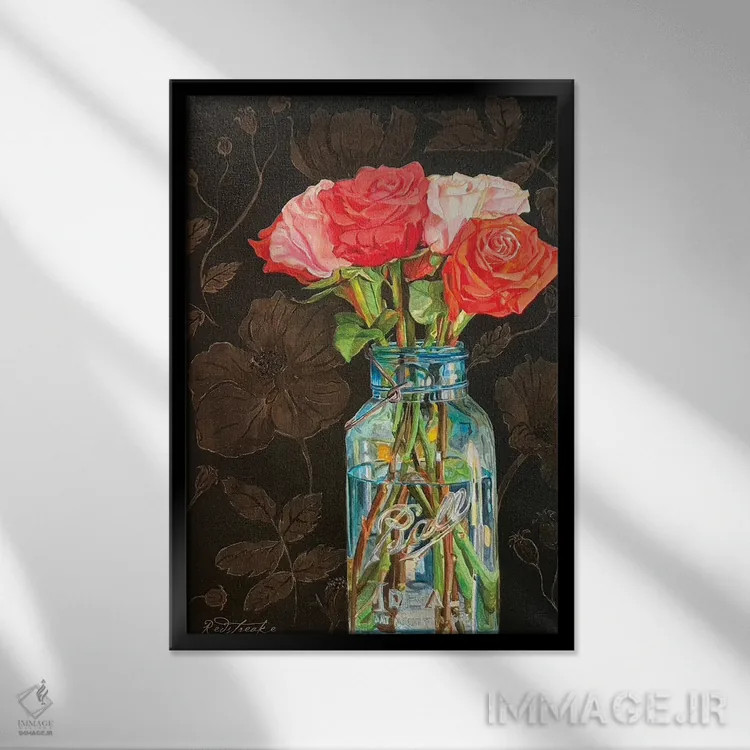 تابلو دکوراتیو گل رز در شیشه ی Ball اثر جنیفر رداستریک - نمای قابدار مشکی