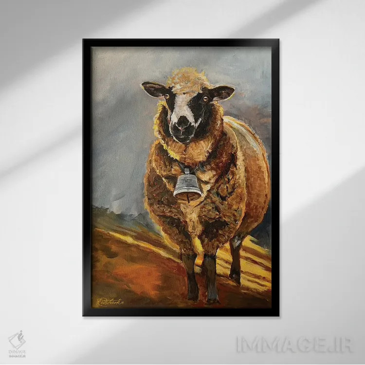 تابلو دکوراتیو گوسفند در غروب اثر جنیفر رداستریک - نمای قابدار مشکی