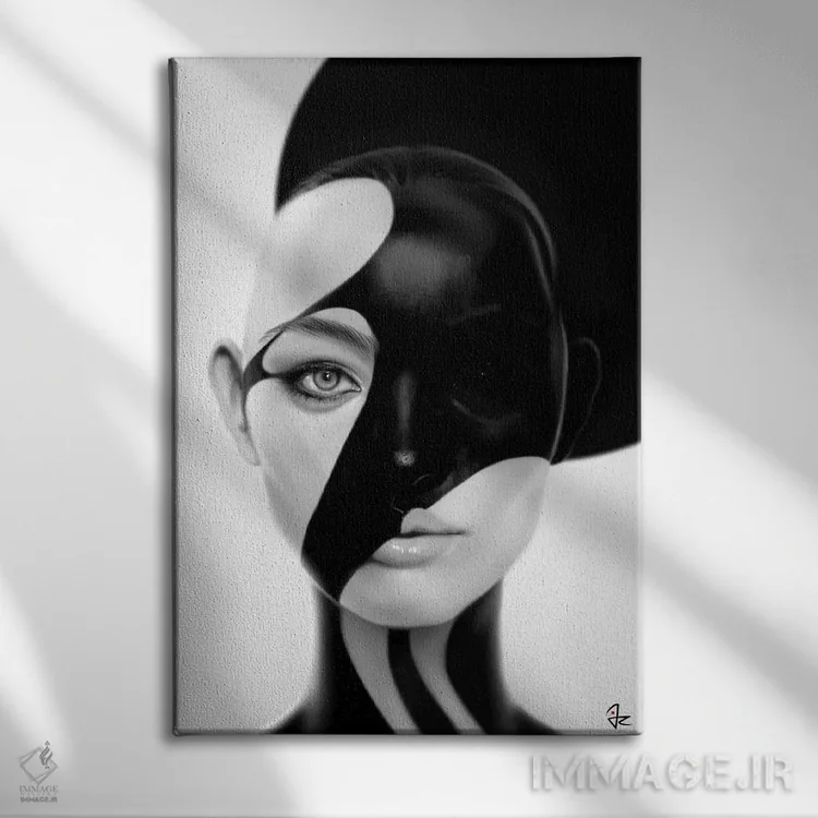 تابلو دکوراتیو نقاب سیاه اثر جولیو روسی - نمای روبهرو روی دیوار