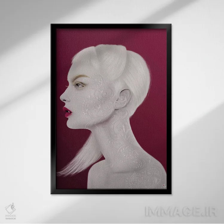 تابلو دکوراتیو مروارید اثر جولیو روسی - نمای قابدار مشکی