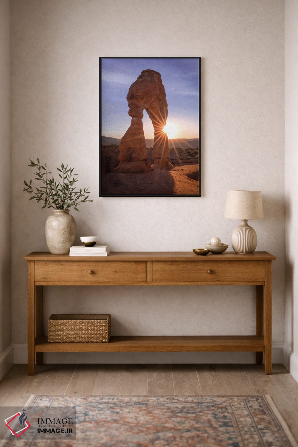 تابلو دکوراتیو درخشش خورشید پشت تاقچه دلکیت اثر عکاسی جاناتان راس - D2B