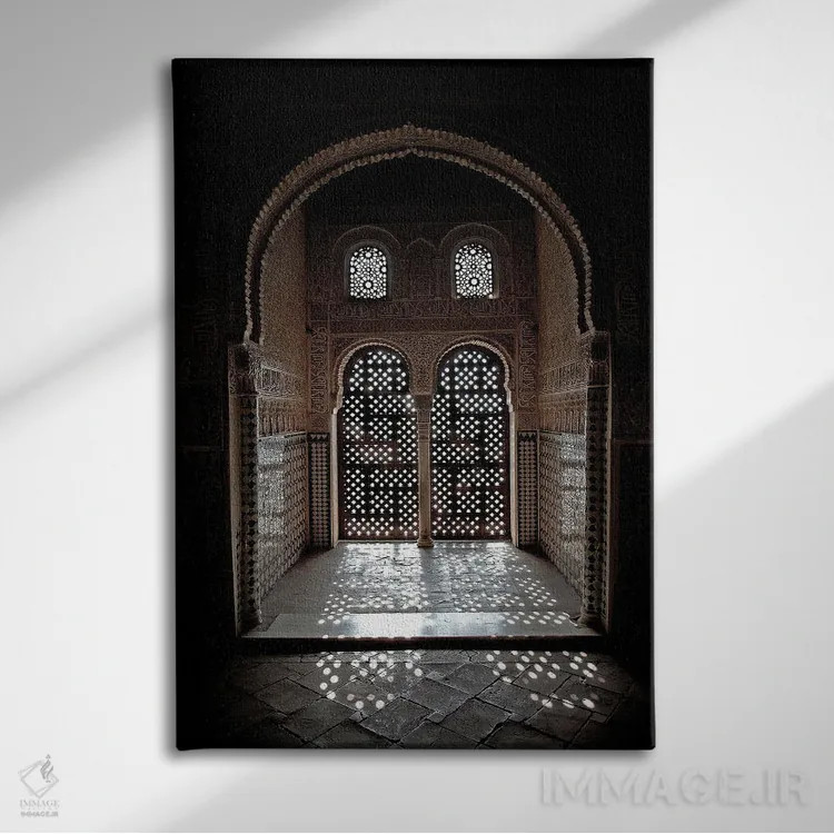 تابلو دکوراتیو Alhambra, Spain,پنجره عربسک در نور خورشید، الحمرا، اسپانیا اثر جین ریکس - نمای روبهرو روی دیوار