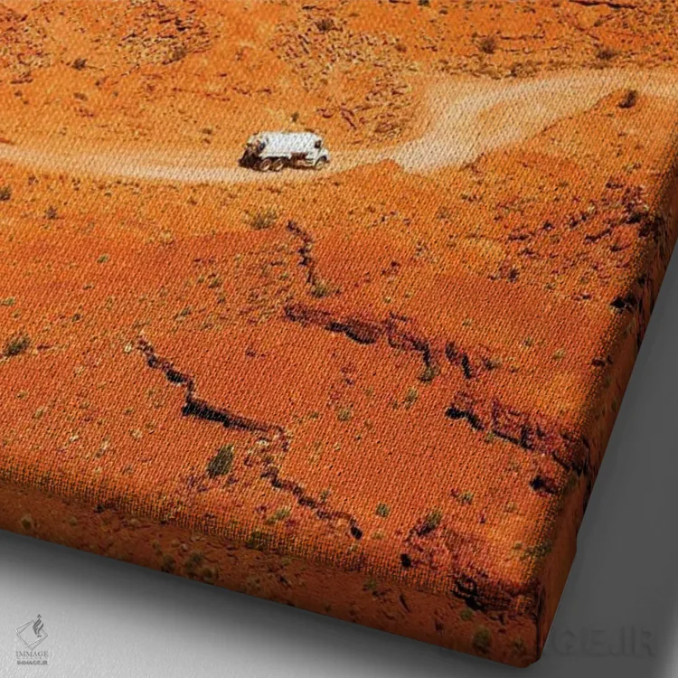 تابلو دکوراتیو Monument Valley,تپه با کامیون، دره یادبود اثر جین ریکس - نمای نزدیک بافت بوم