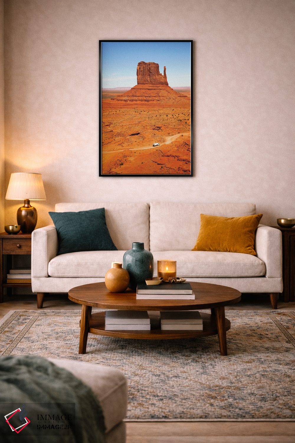 تابلو دکوراتیو Monument Valley,تپه با کامیون، دره یادبود اثر جین ریکس - D5B