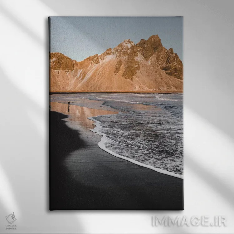 تابلو دکوراتیو ساحل طلایی اثر جو شاتر - نمای روبهرو روی دیوار
