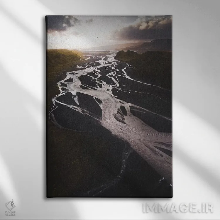 تابلو دکوراتیو رودخانه های دره اثر جو شاتر - نمای روبهرو روی دیوار