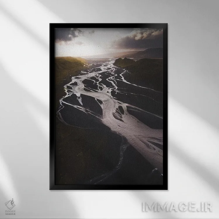 تابلو دکوراتیو رودخانه های دره اثر جو شاتر - نمای قابدار مشکی
