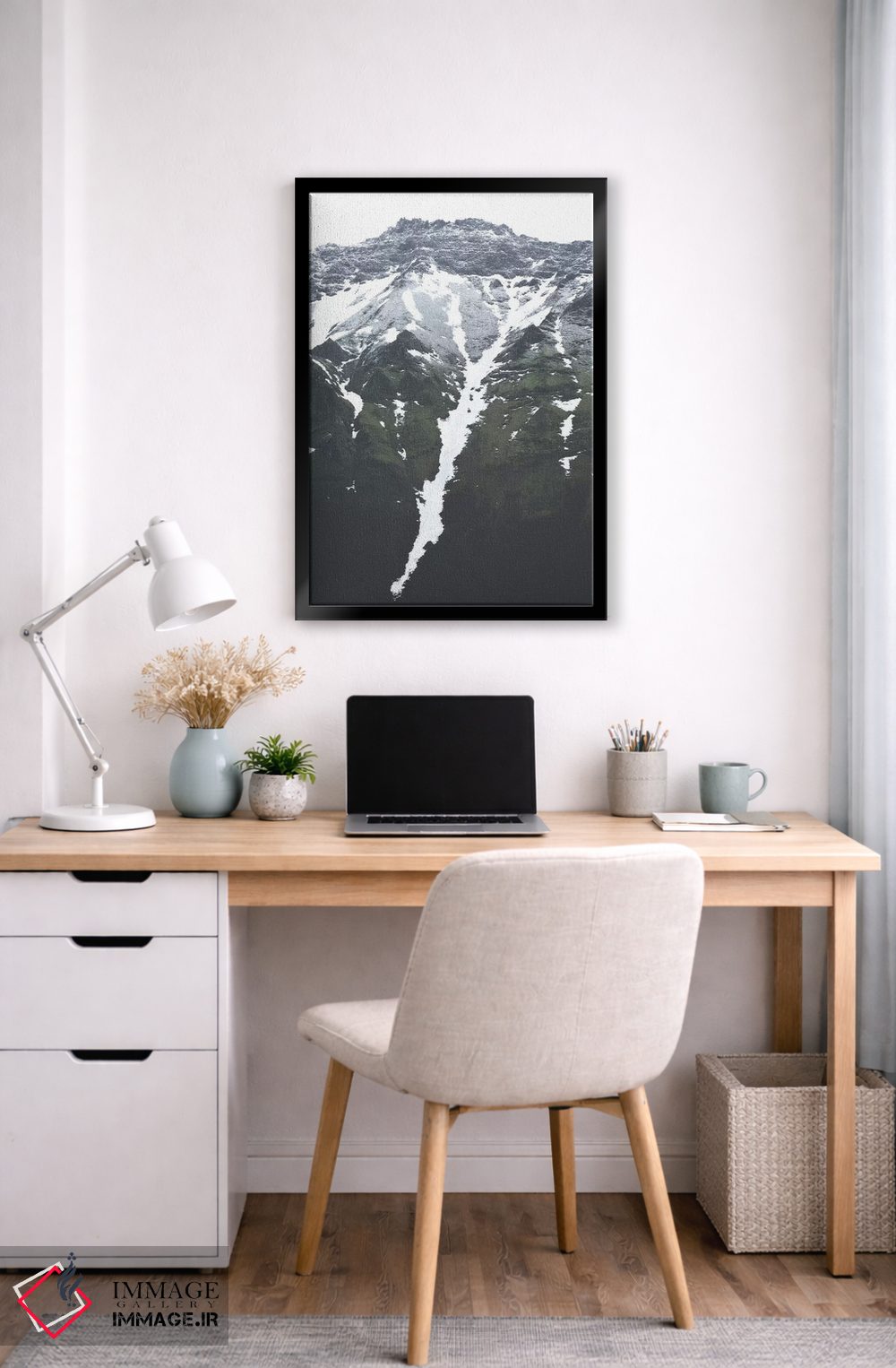 تابلو دکوراتیو برف در حال فرود اثر جو شاتر - D6B