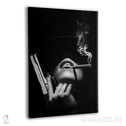 تابلو دکوراتیو زن با هفت تیر اثر یوهان سوانپوئل - نمای پرسپکتیو محصول