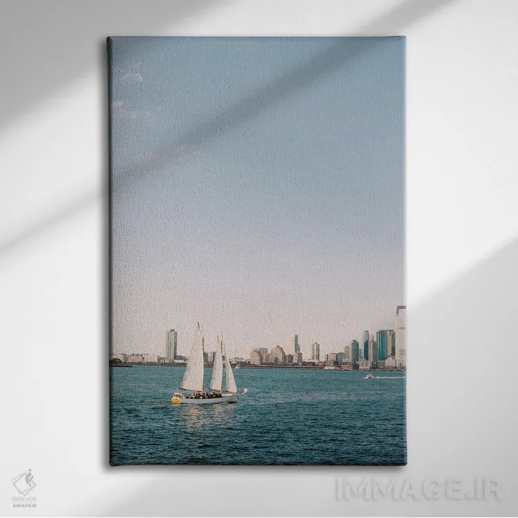 تابلو دکوراتیو شناور بر روی رودخانه هادسون اثر جاستین میلتون - نمای روبهرو روی دیوار