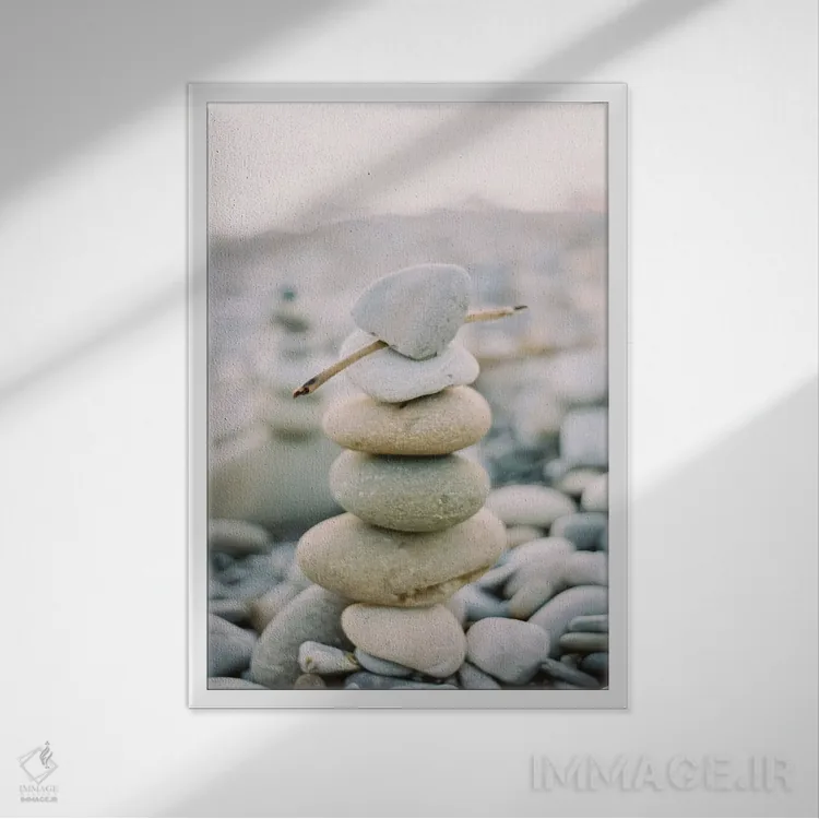 تابلو دکوراتیو مجسمه ساحل صخره ای اثر جاستین میلتون - نمای قابدار سفید