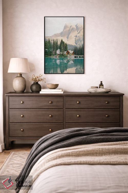 تابلو دکوراتیو کلبه دریاچه ای در کوهستان اثر جاستین میلتون - D4B