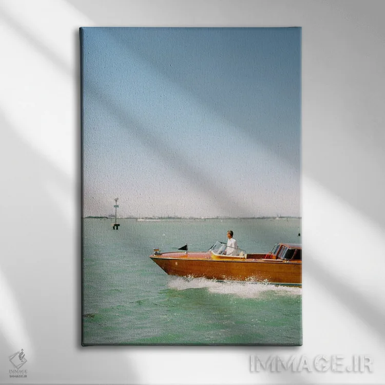 تابلو دکوراتیو آب های باز ونیز اثر جاستین میلتون - نمای روبهرو روی دیوار